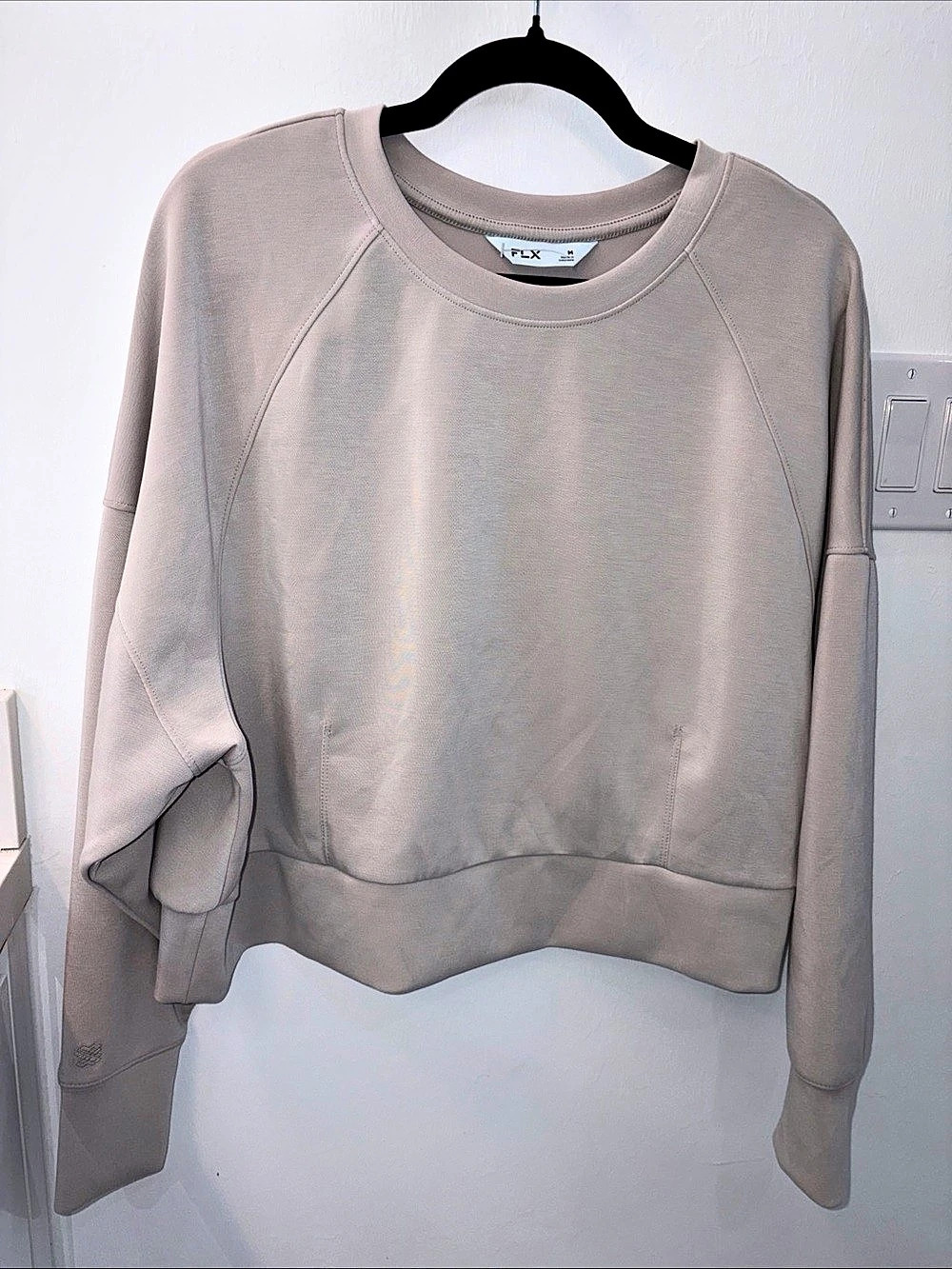 FLX Raglan Cropped Sweatshirt in sand color Size Medium